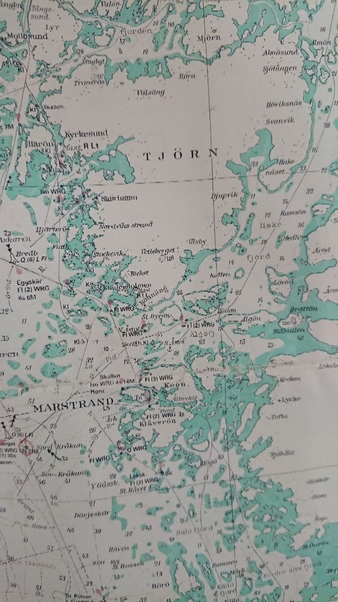 Sjötaxi och godstransport till öarna Åstol, Dyrön, Hättan, Risön, Lövön, Brattön, Älgön, Klädesholmen och Marstrand